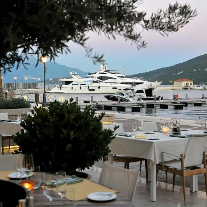 Ferienwohnung Blue Sea Herceg Novi Exterior foto