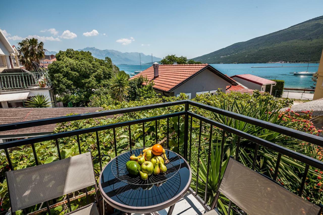 Ferienwohnung Blue Sea Herceg Novi Exterior foto